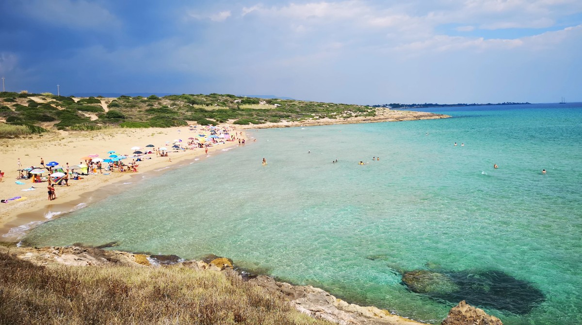 White sand and dunes at Spiaggia di Eloro beside the Greek ruins in the Vendicari reserve